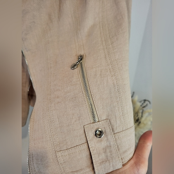 🟠 EUC Vex collection jacket - Picture 9 of 14